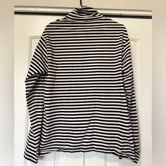 10.Deep Striped Turtleneck - Picture 4 of 5